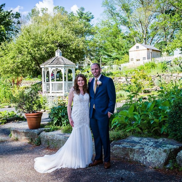 Meet your Posher, Stephanie - Picture 1 of 1